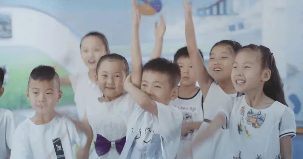 花花牛丨每天一杯奶，幸福健康喝出來?。?！