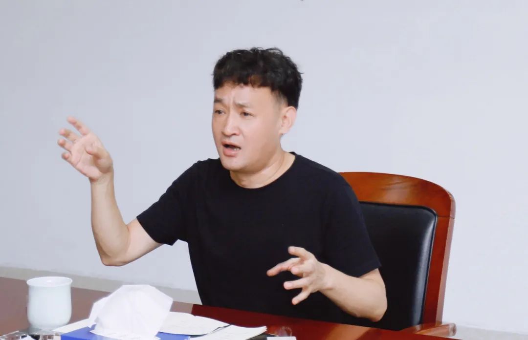 繼往開來 · 再創(chuàng)輝煌 | 花花牛乳業(yè)集團召開9月營銷、養(yǎng)殖及飼料月度經(jīng)營工作會議