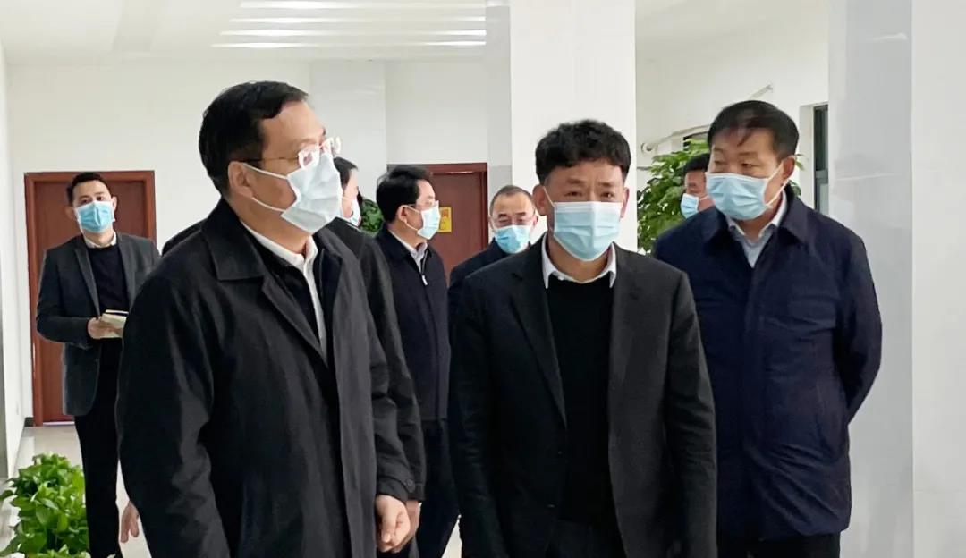 快訊 | 駐馬店市委副書記、市長(zhǎng)李躍勇一行蒞臨花花牛乳業(yè)集團(tuán)平輿瑞亞牧場(chǎng)調(diào)研