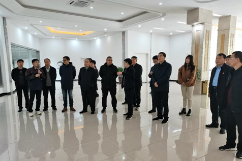 花花牛 | 農業(yè)農村部畜牧獸醫(yī)局副局長魏宏陽一行蒞臨花花牛平輿誠信瑞亞牧業(yè)公司參觀調研