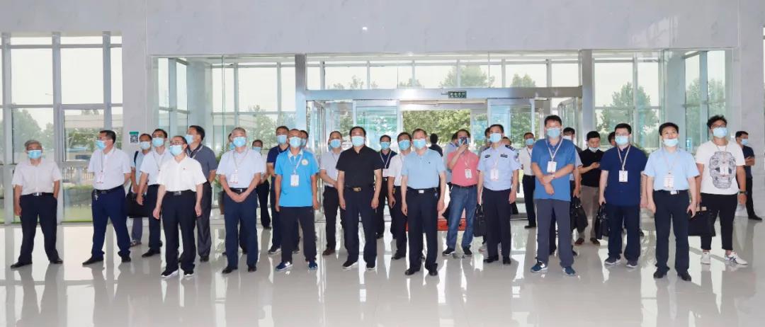 鄭州市安全生產雙重預防體系建設現場觀摩會在花花牛乳業(yè)集團鄭州分公司召開 鄭州市安全生產雙重預防體系建設現場觀摩會在花花牛乳業(yè)集團鄭州分公司召開