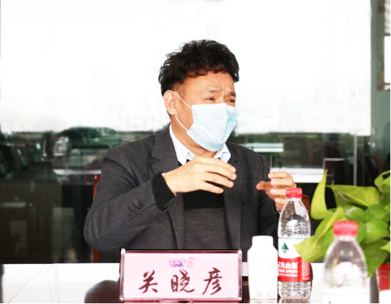 省委統(tǒng)戰(zhàn)部副部長張紅林一行蒞臨花花牛乳業(yè)集團 調研復工復產暨二七區(qū)民營經濟發(fā)展工作座談會