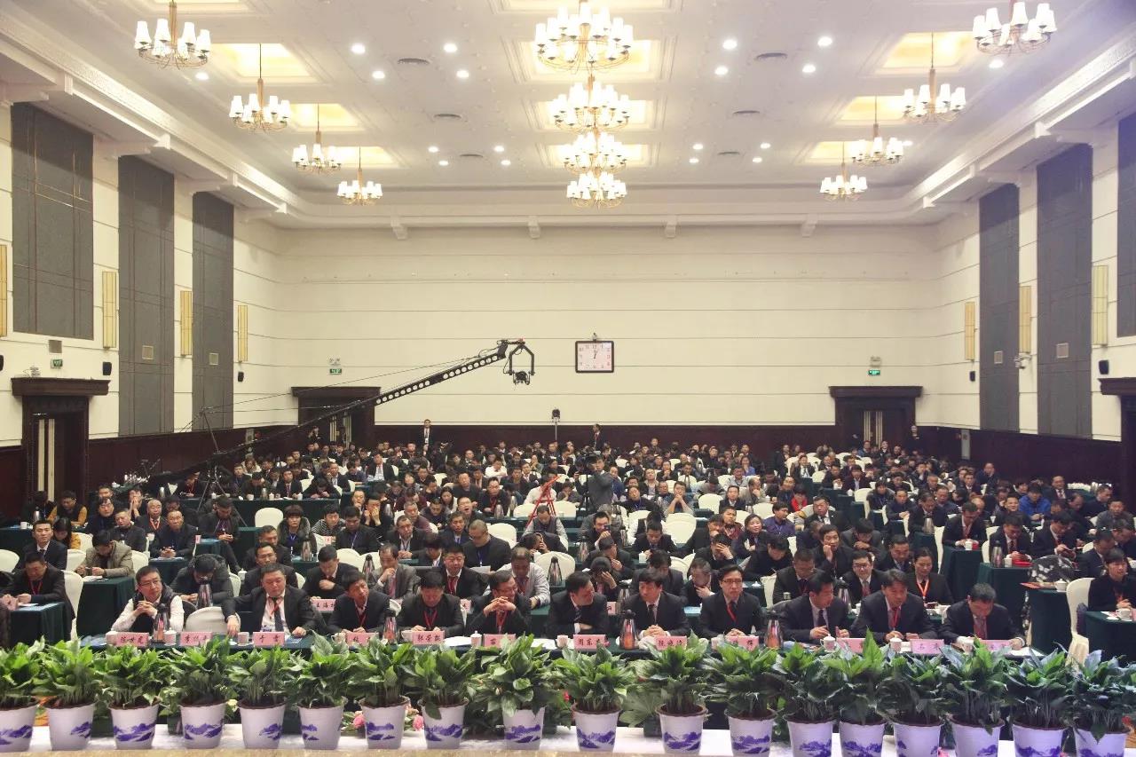 新起點·新征程·不忘初心·砥礪前行| 2018花花牛乳業(yè)集團(tuán)客戶大會勝利召開