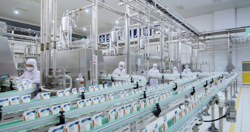 花花牛｜同舟共濟抗疫保供，全力守護鄭州市民“奶瓶子”